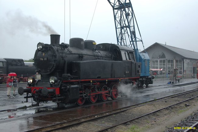 tnt2006-004