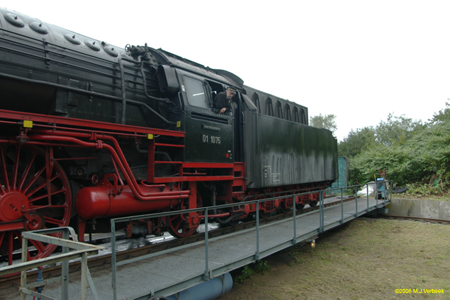 tnt2006-068