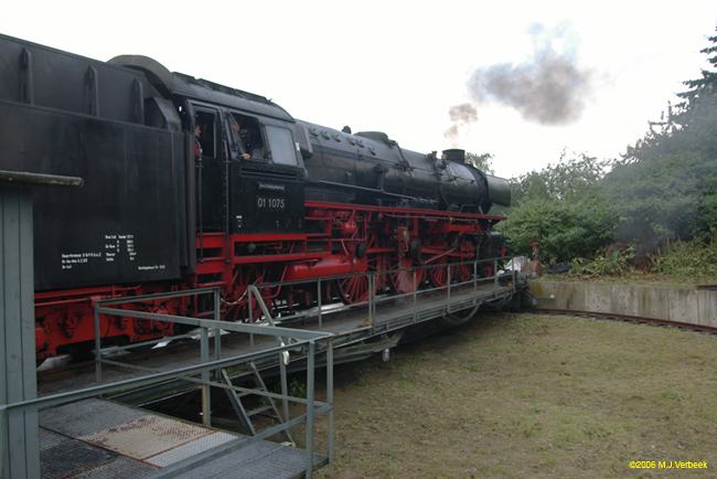 tnt2006-074