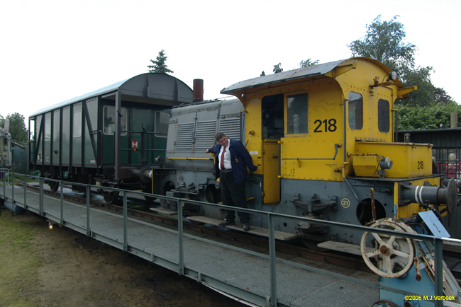 tnt2006-076